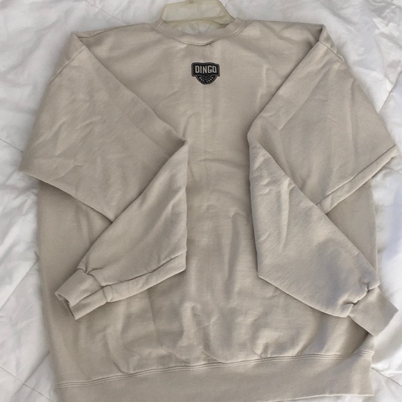 Dingo EST. 1969 COWGIRL ERA sweatshirt NWOT - Picture 4 of 6